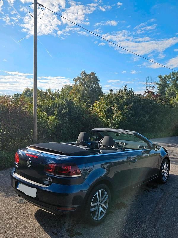 Gebraucht VW Golf Cabriolet 105 PS (77 kW) 2012 Blau Cabrio