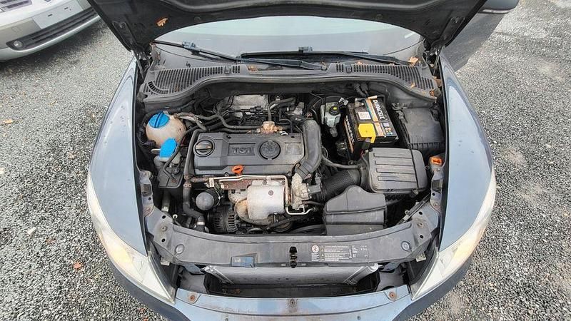 Gebraucht Skoda Octavia Elegance 122 PS (89 kW) 2012 Grau Limousine