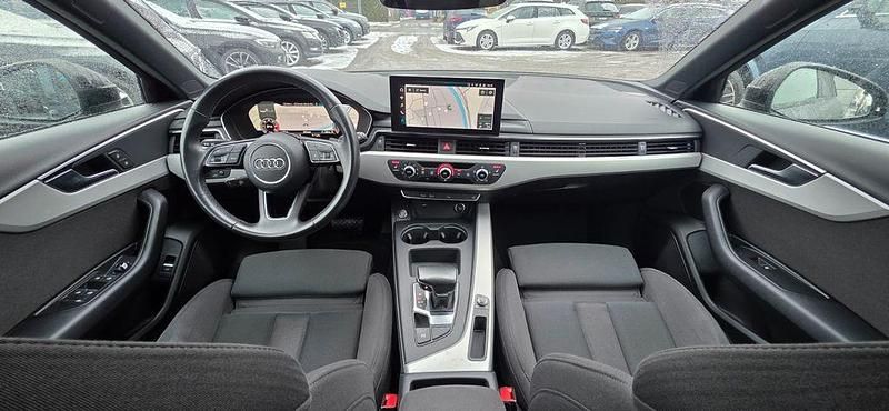 Grau Gebraucht 2021 Audi A4 S-Line Limousine | 18.599 € (Fairer Preis) - Bild 1/4