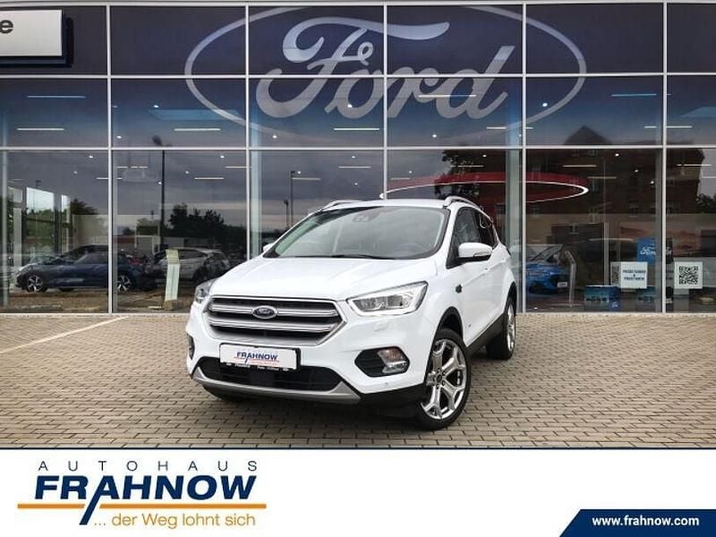 Frostweiß (weiss) Gebraucht 2018 Ford Kuga Titanium SUV | 19.285 € (Guter Preis) - Bild 1/4