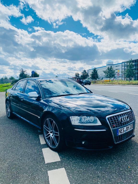 Schwarz Gebraucht 2006 Audi S8 Sport Limousine | 8.500 € - Bild 1/4