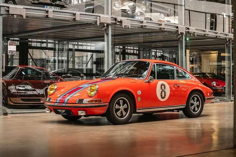 Gebraucht Porsche 911 125 PS (91 kW) 1971 Porsche blutorange 2323 Coupé