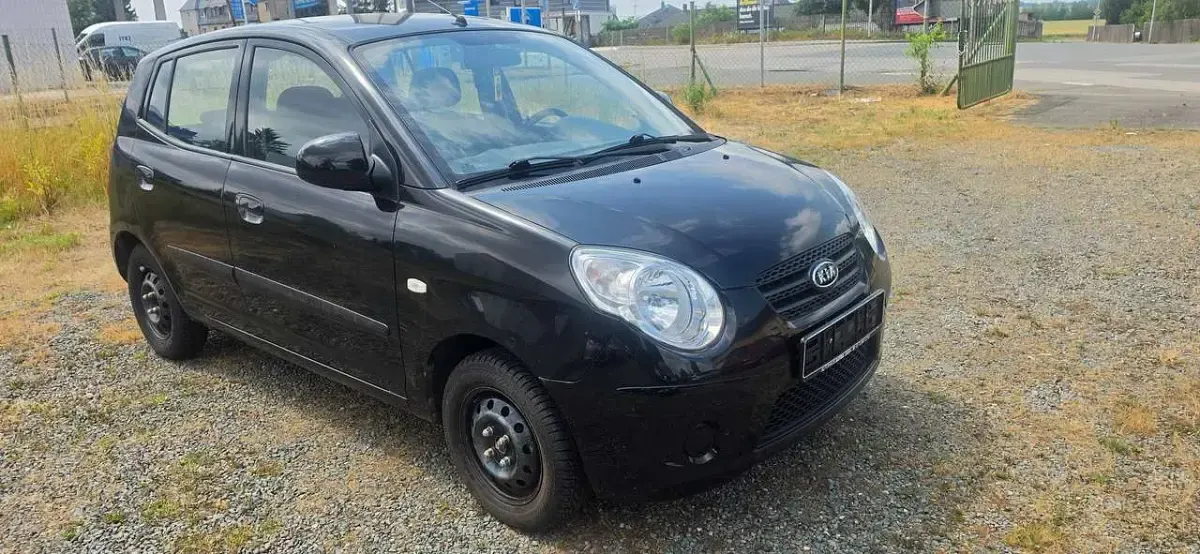 Gebraucht Kia Picanto Start 65 PS (47 kW) 2009 Galaxyschwarz Kleinwagen