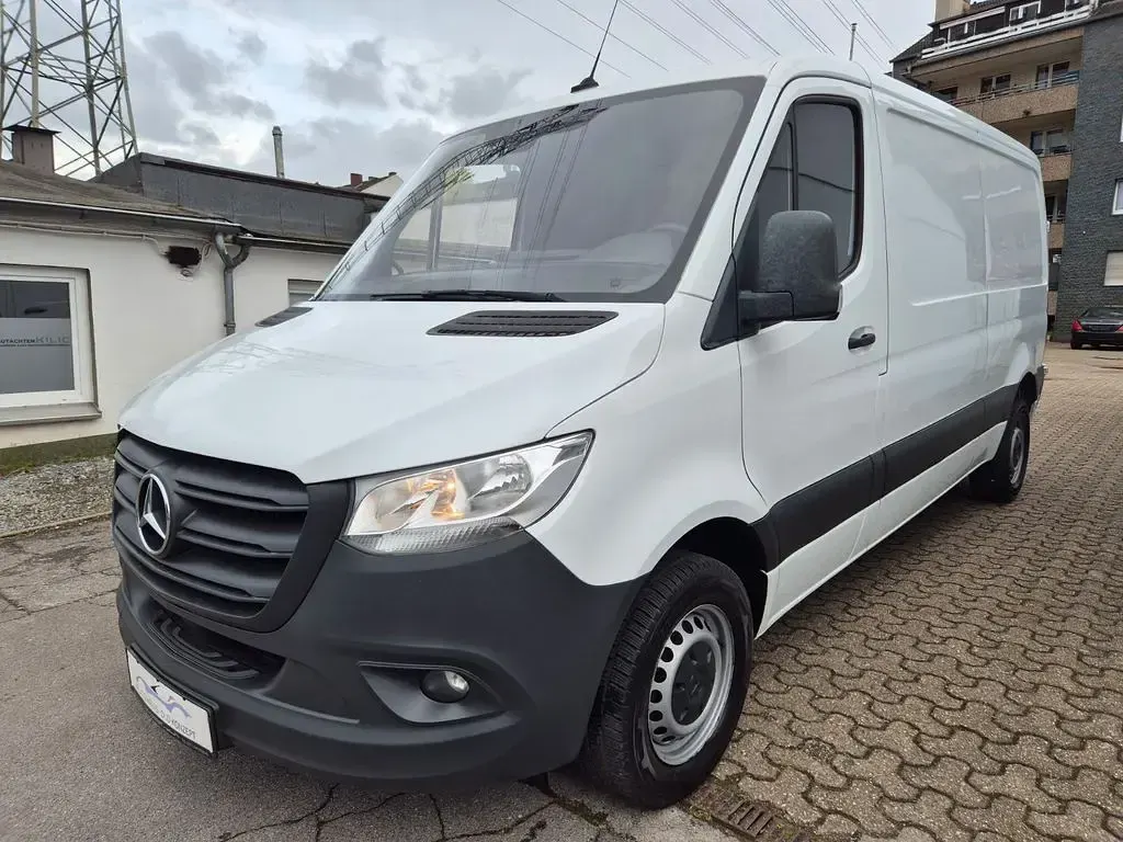 Gebraucht Mercedes Sprinter 143 PS (105 kW) 2018 Weiß Van