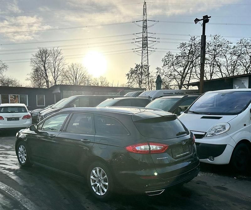 Gebraucht Ford Mondeo Business Edition 179 PS (131 kW) 2017 Schwarz Kombi