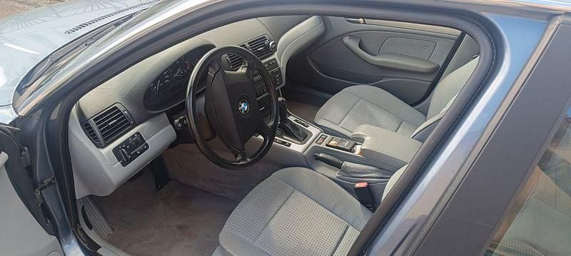 Gebraucht BMW 328 193 PS (141 kW) 1998 Blau Limousine