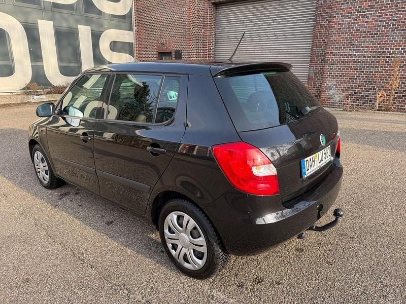 Gebraucht Skoda Fabia Family 105 PS (77 kW) 2012 Schwarz Limousine