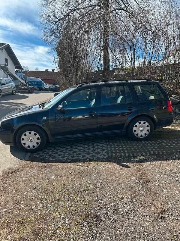 Gebraucht VW Golf IV 101 PS (74 kW) 2003 Schwarz Kombi