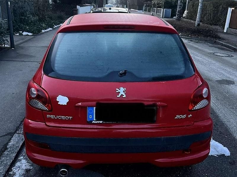 Gebraucht Peugeot 206 68 PS (50 kW) 2011 Rot Limousine