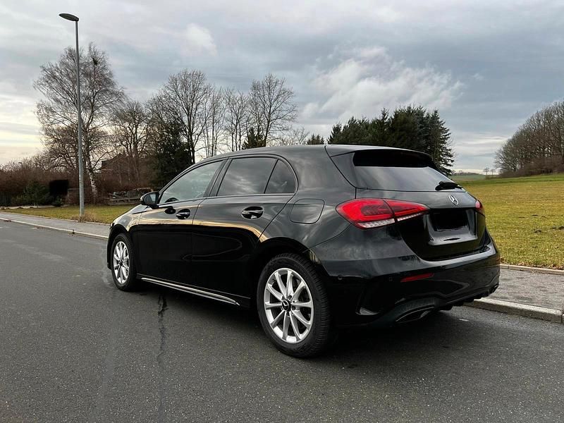Gebraucht Mercedes A250 AMG 160 PS (117 kW) 2020 Schwarz Limousine