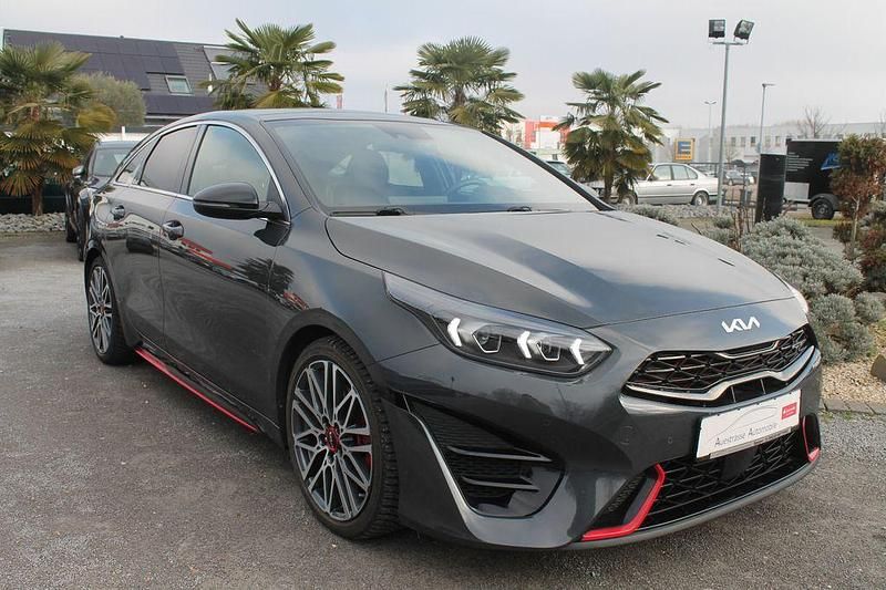 Gebraucht Kia ProCeed GT GT 204 PS (150 kW) 2022 Grau Kleinwagen
