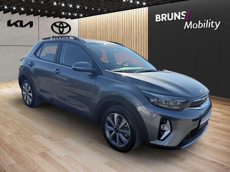 Gebraucht Kia Stonic Vision 101 PS (74 kW) 2025 Astro grey SUV