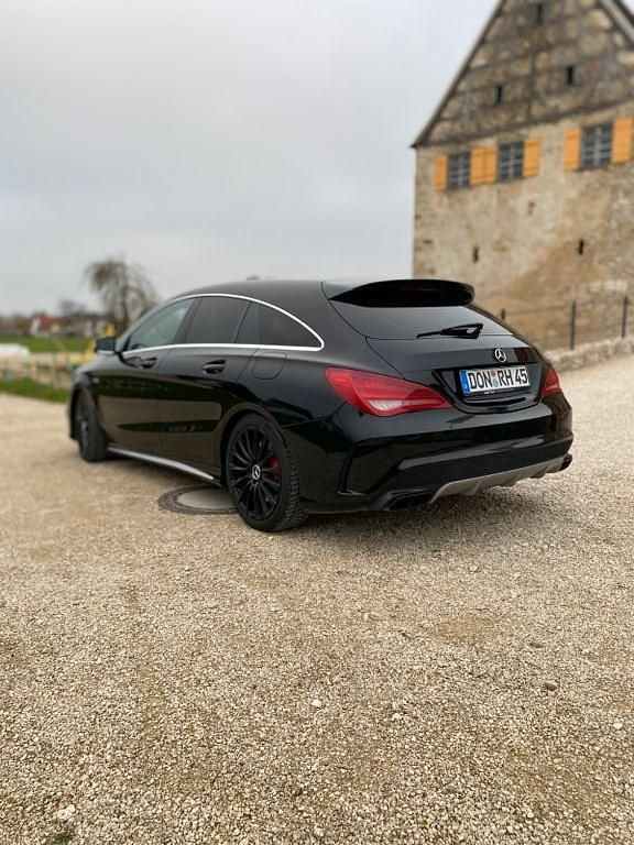 Gebraucht Mercedes CLA45 AMG Shooting Brake AMG 360 PS (264 kW) 2015 Schwarz Kombi