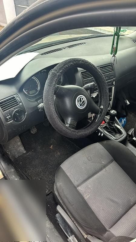 Gebraucht VW Bora Basis 75 PS (55 kW) 2001 Andere farben Limousine