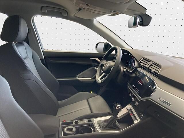 Gebraucht Audi Q3 Ambiente 150 PS (110 kW) 2026 Mythosschwarz metallic SUV