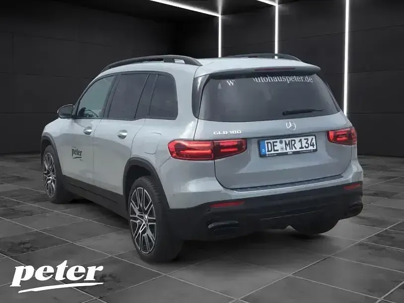 Gebraucht Mercedes GLB180 AMG 136 PS (100 kW) 2025 Manufaktur lack manufaktur alp SUV