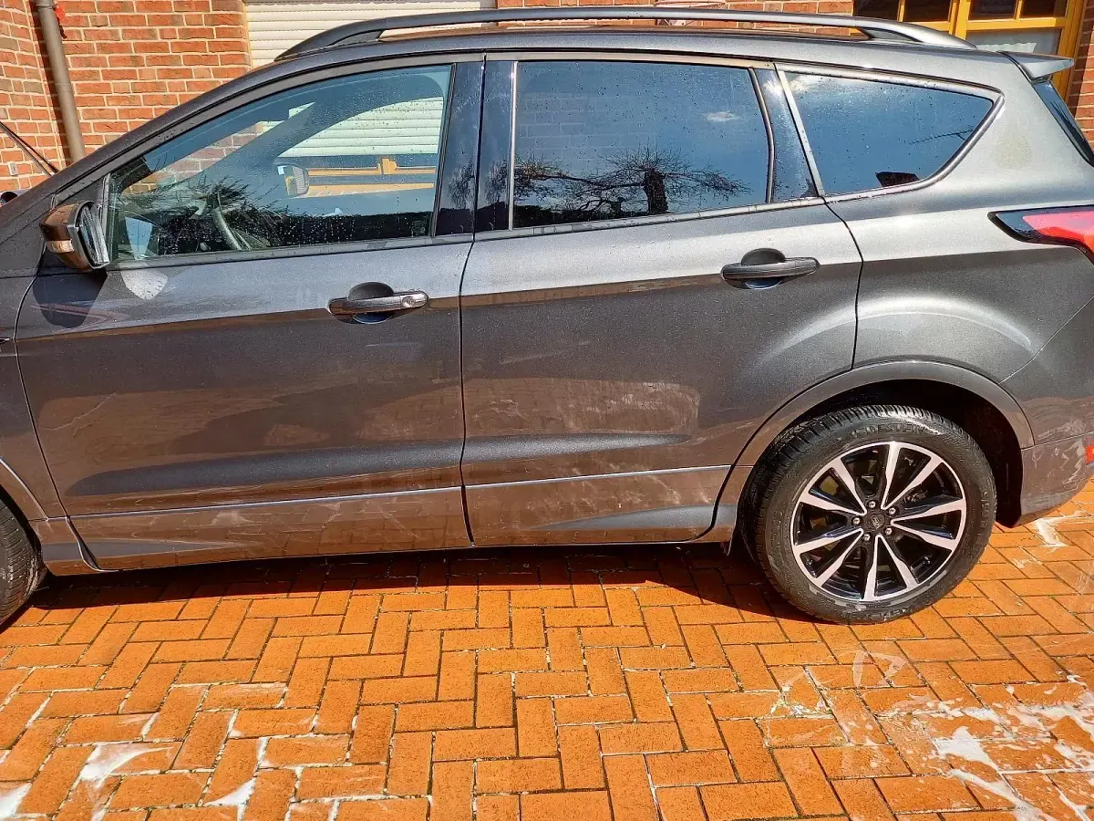 Gebraucht Ford Kuga ST-Line 2018 Grau SUV