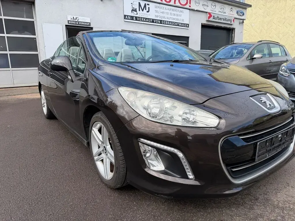 Gebraucht Peugeot 308 CC Active 156 PS (114 kW) 2011 Cabrio