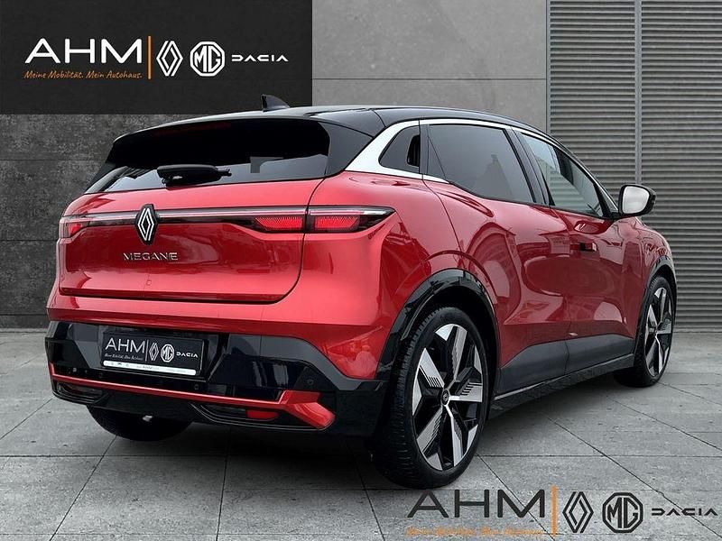 Gebraucht Renault Megane E-Tech Techno 96 kW (131 PS) 2022 Rot Limousine