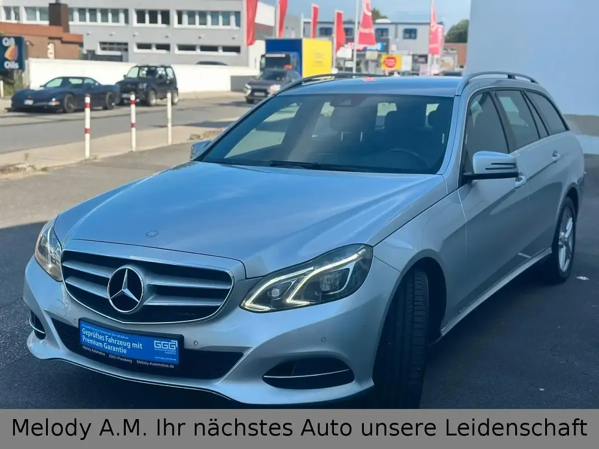 Gebraucht Mercedes E220 Avantgarde 170 PS (125 kW) 2015 Silber Kombi