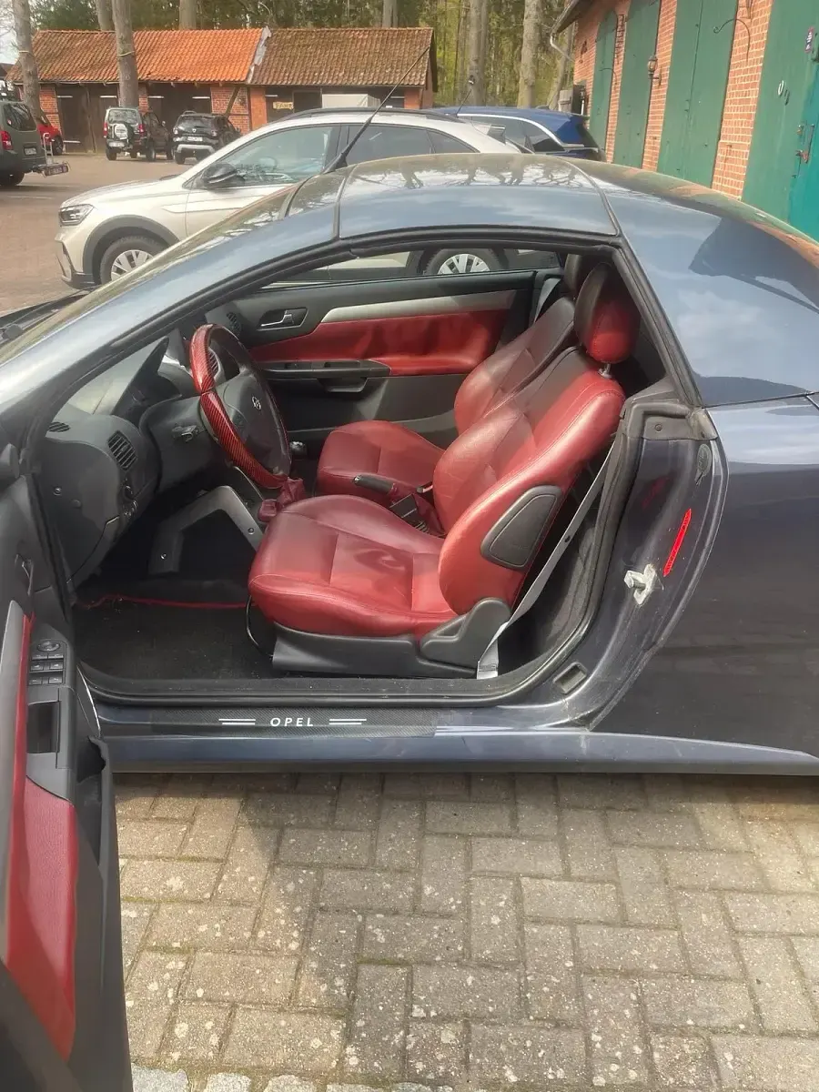 Gebraucht Opel Tigra 125 PS (91 kW) 2006 Cabrio