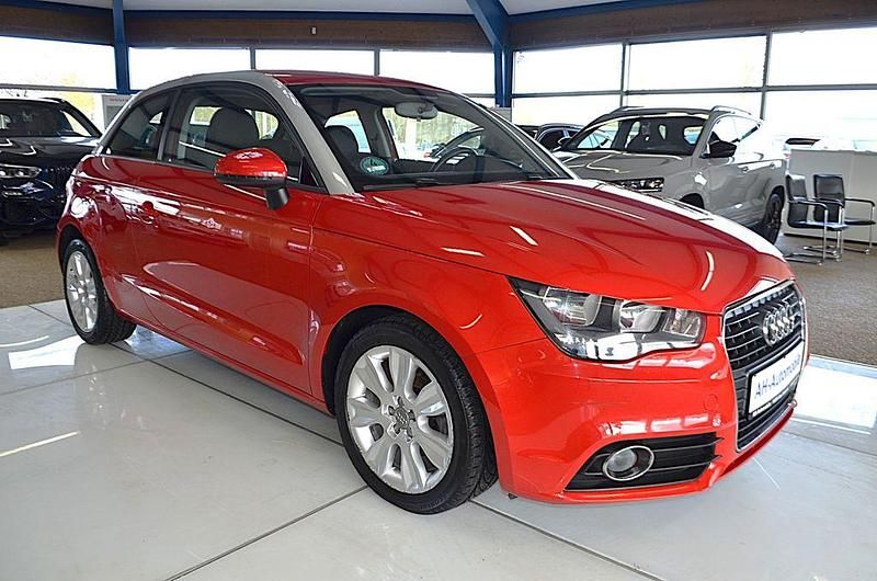 Gebraucht Audi A1 Ambition 86 PS (63 kW) 2010 Rot Kleinwagen