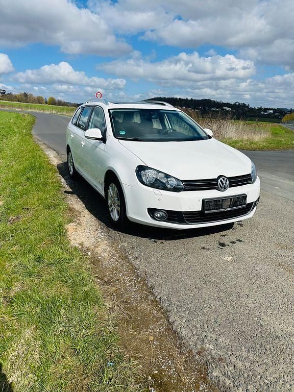 Gebraucht VW Golf VI Highline 160 PS (117 kW) 2011 Weiß Kleinwagen