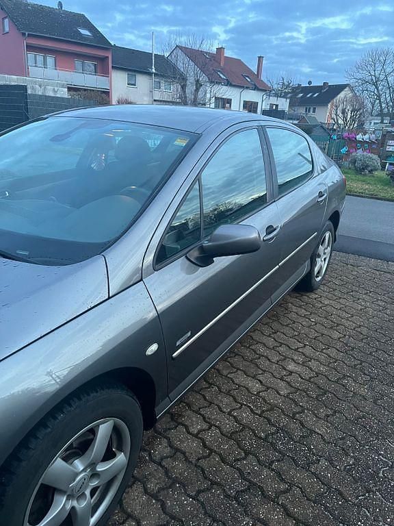 Gebraucht Peugeot 407 125 PS (91 kW) 2008 Grau Limousine