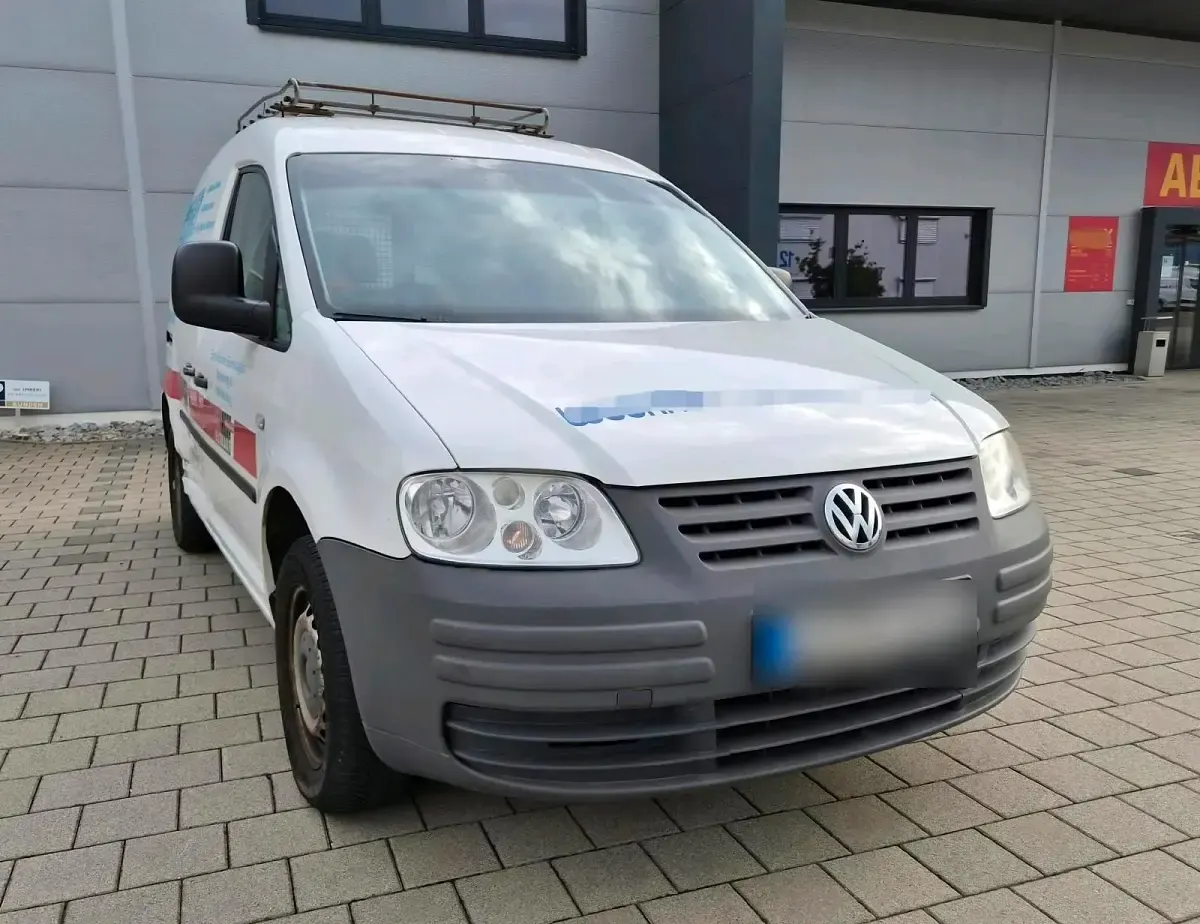 Gebraucht VW Caddy 75 PS (55 kW) 2005 Weiß Van / Kleinbus