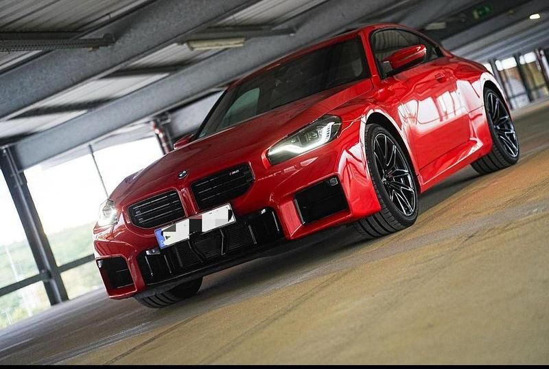 Rot Gebraucht 2024 BMW M2 Performance Coupé | 62.799 € (Fairer Preis) - Bild 1/4