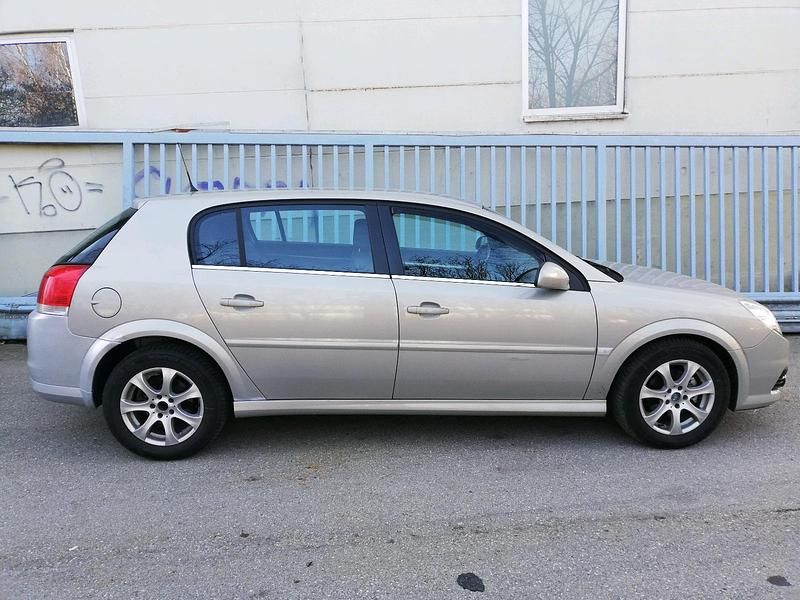 Gebraucht Opel Signum 120 PS (88 kW) 2008 Grau Kleinwagen