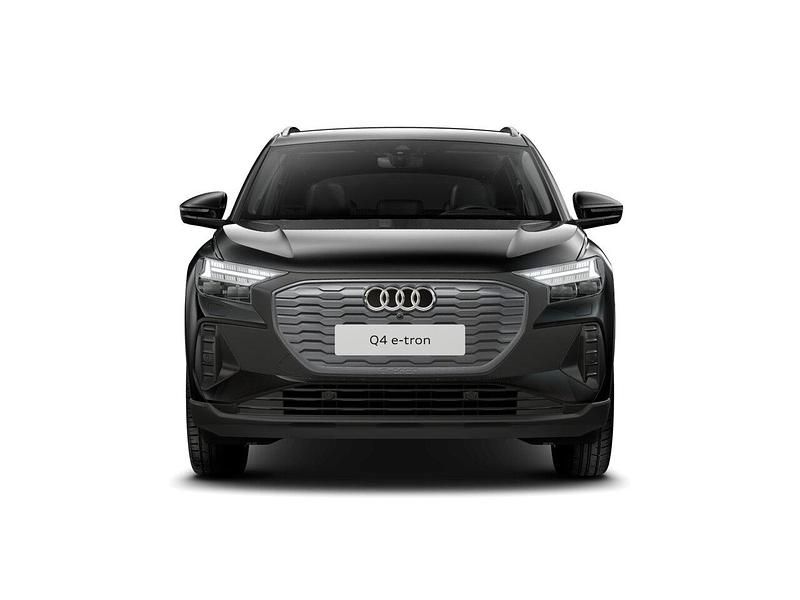 Gebraucht Audi Q4 e-tron Ambiente 210 kW (286 PS) 2025 Mythosschwarz metallic (metallic) SUV