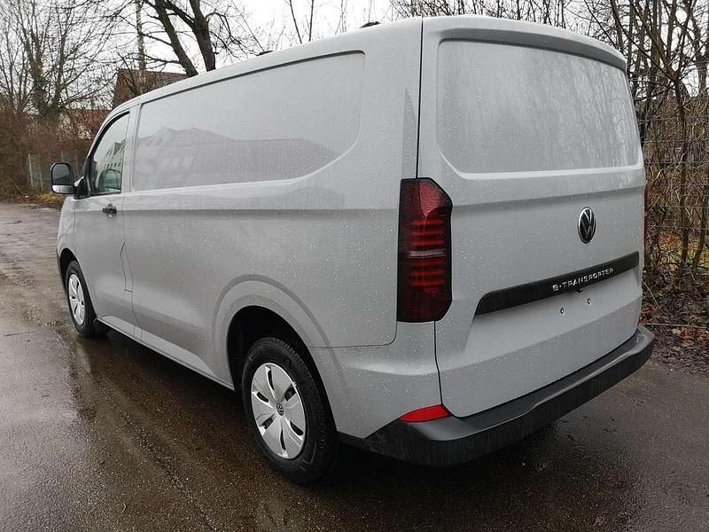 Neu VW Transporter 100 kW (136 PS) 2026 Stone grey Van