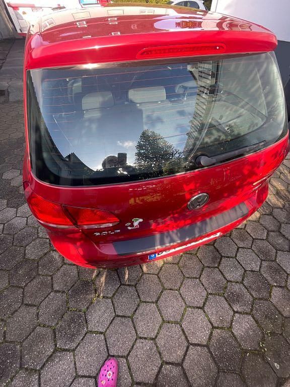 Gebraucht VW Golf VI Style 122 PS (89 kW) 2011 Rot Kleinwagen