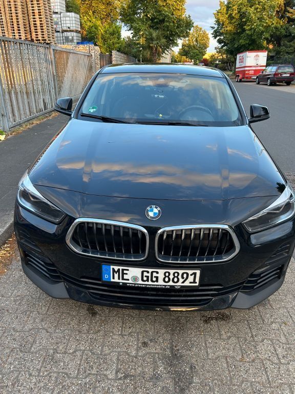 Schwarz Gebraucht 2020 BMW X2 Advantage SUV | 21.999 € (Guter Preis) - Bild 1/4