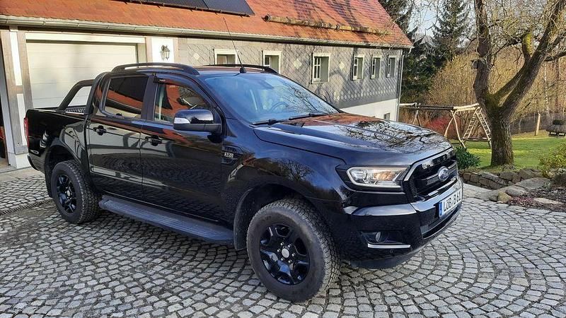 Gebraucht Ford Ranger Limited 200 PS (147 kW) 2018 Schwarz Pickup