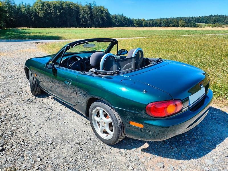 Second-hand Mazda MX5 110 CP (80 kW) 2000 Verde Cabrio