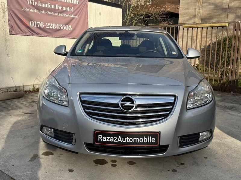 Gebraucht Opel Insignia Edition 131 PS (96 kW) 2008 Silber Limousine