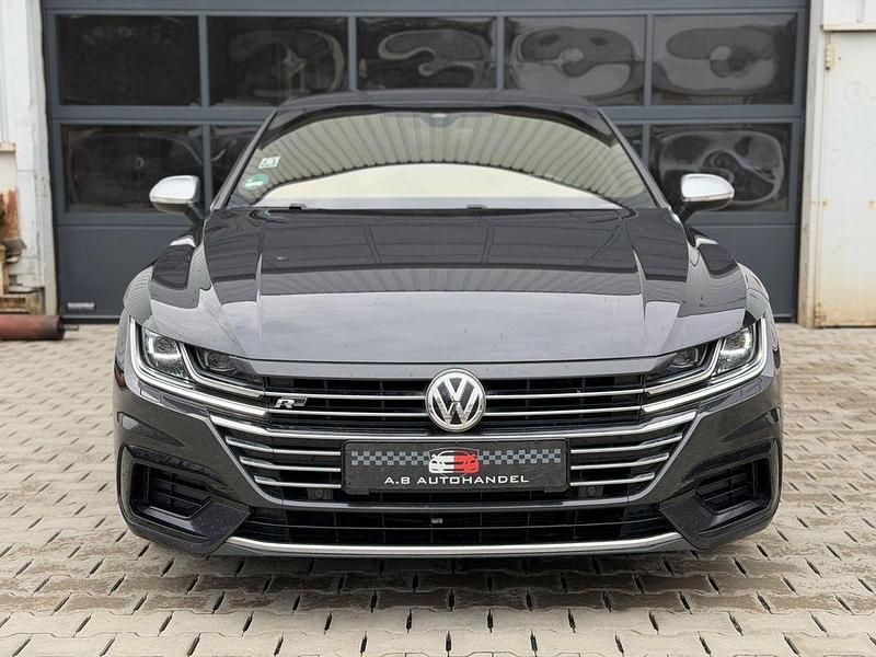 Gebraucht VW Arteon Active 190 PS (139 kW) 2018 Grau Limousine