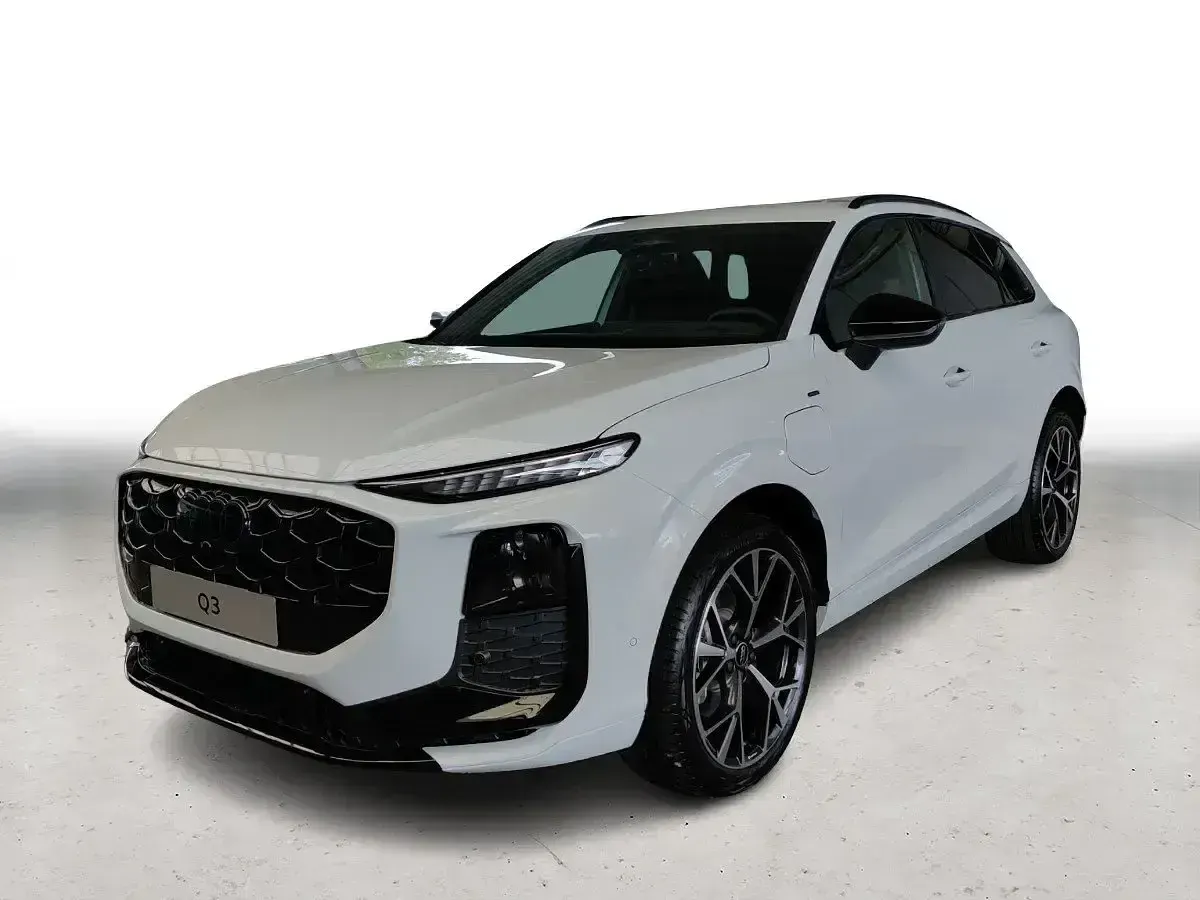 Neu Audi Q3 Sport 177 PS (130 kW) 2026 Weiß SUV