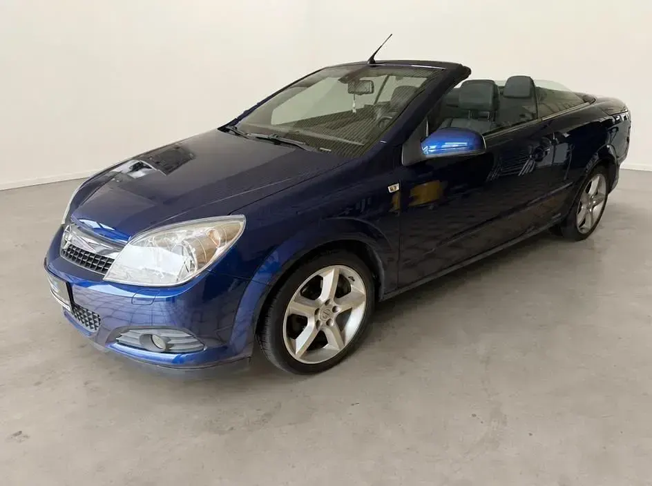 Gebraucht Opel Astra 140 PS (102 kW) 2008 Blau Cabrio
