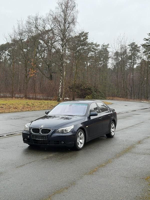 Gebraucht BMW 525 192 PS (141 kW) 2004 Blau Limousine
