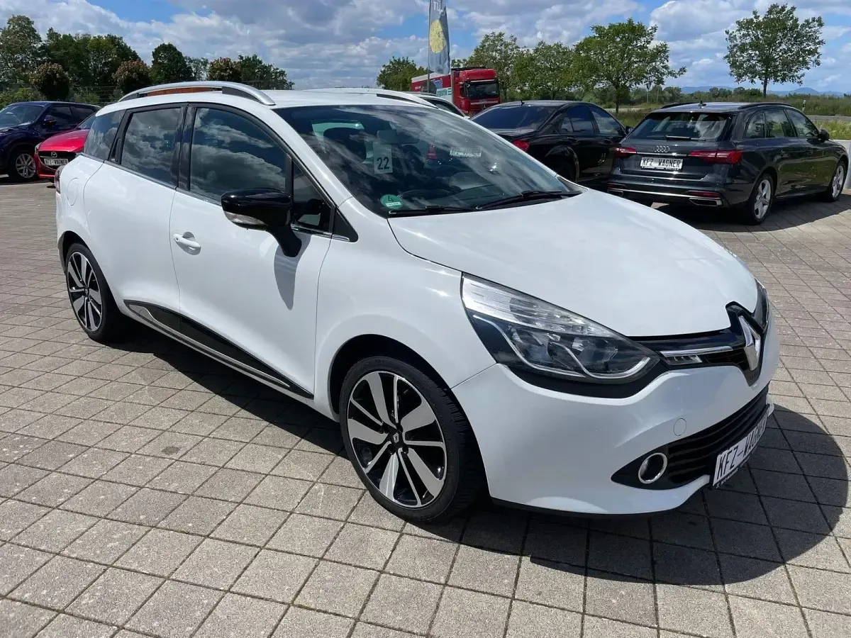 Gebraucht Renault Clio GrandTour 120 PS (88 kW) 2015 Weiß Kombi