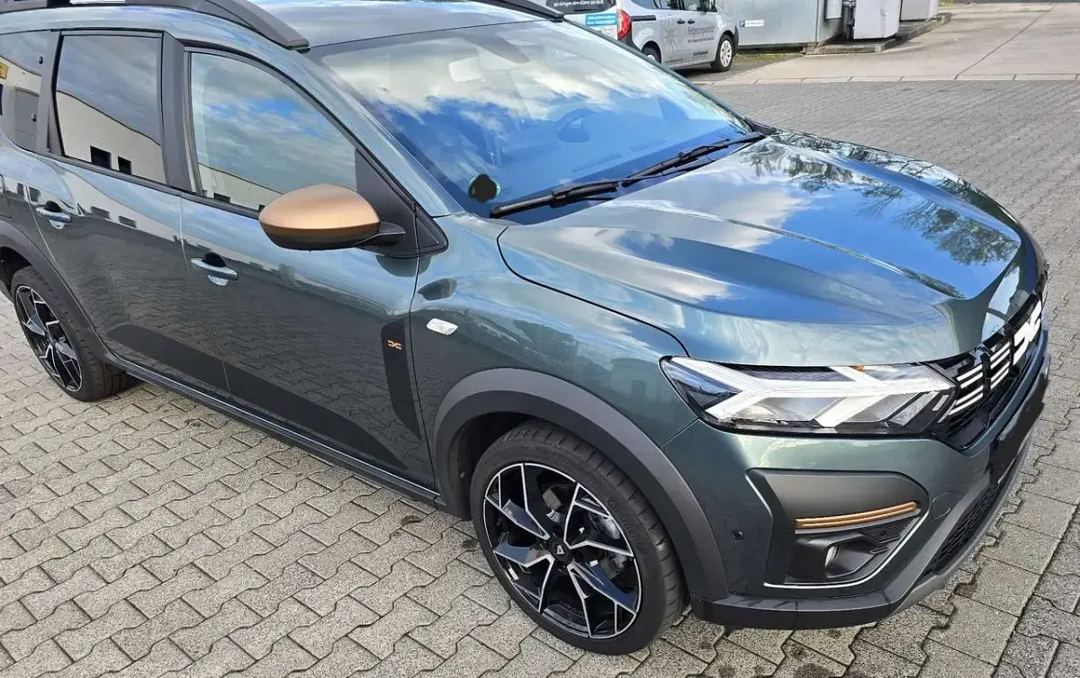 Gebraucht Dacia Jogger Extreme 110 PS (80 kW) 2023 Van / Kleinbus