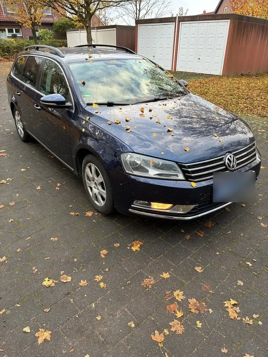 Second-hand VW Passat 122 CP (89 kW) 2011 Albastru Break