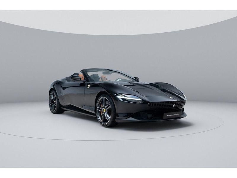 Neu Ferrari Roma 620 PS (456 kW) 2025 Schwarz Coupé