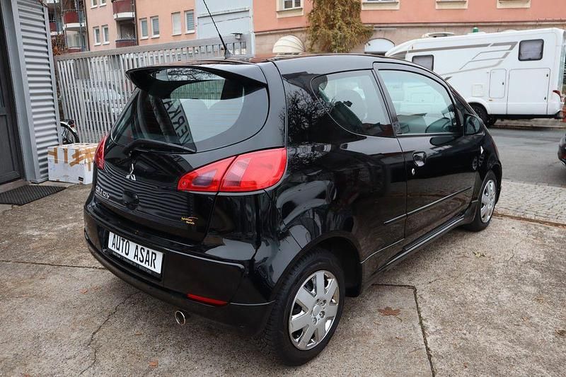 Gebraucht Mitsubishi Colt 109 PS (80 kW) 2005 Schwarz Kleinwagen