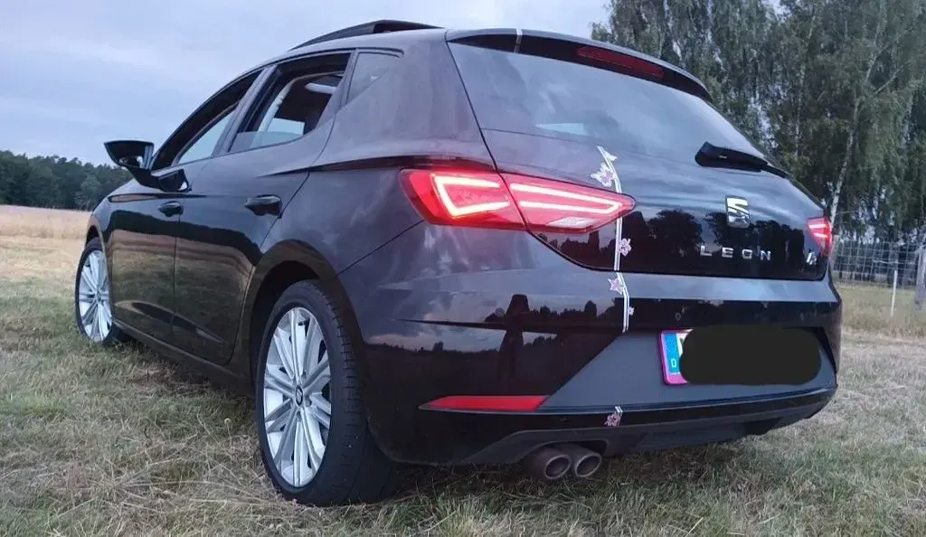 Gebraucht Seat Leon FR 184 PS (135 kW) 2017 Schwarz Limousine