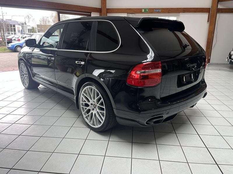 Gebraucht Porsche Cayenne 239 PS (175 kW) 2010 Schwarz SUV