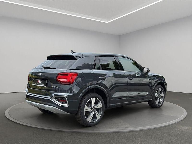 Gebraucht Audi Q2 Advanced Plus 150 PS (110 kW) 2025 Grau SUV